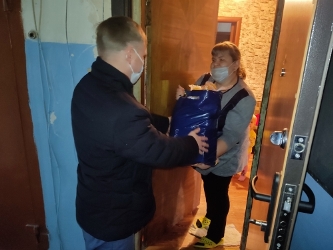 Алексей Сидоров оказал волонтерскую помощь жителям своего избирательного округа